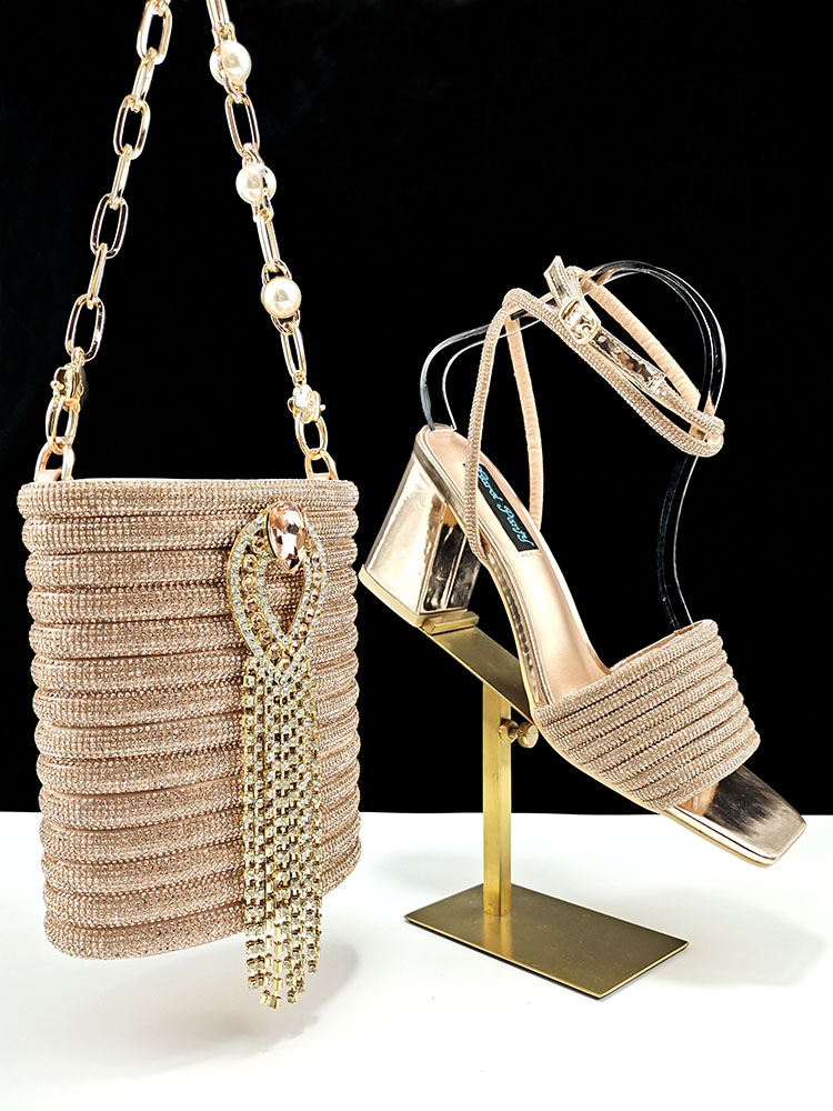 Hot Selling Ladies Sandals and - огляд і ціна Women Bags For Wedding