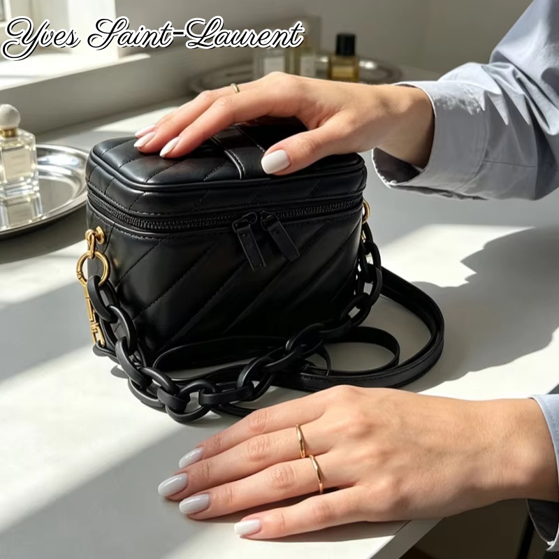 YSL Black Chevron Leather Squa - огляд і ціна Women Bags Ysl