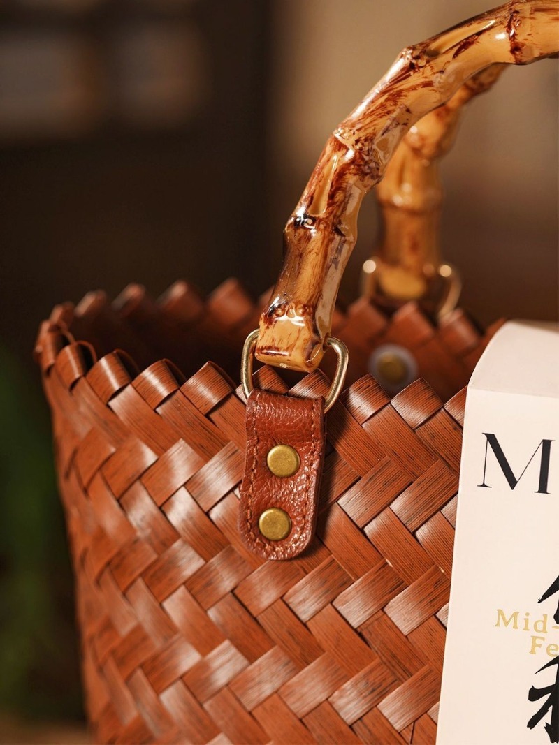 Pure Handmade Handbag Commuter - огляд і ціна Woven Straw Bag