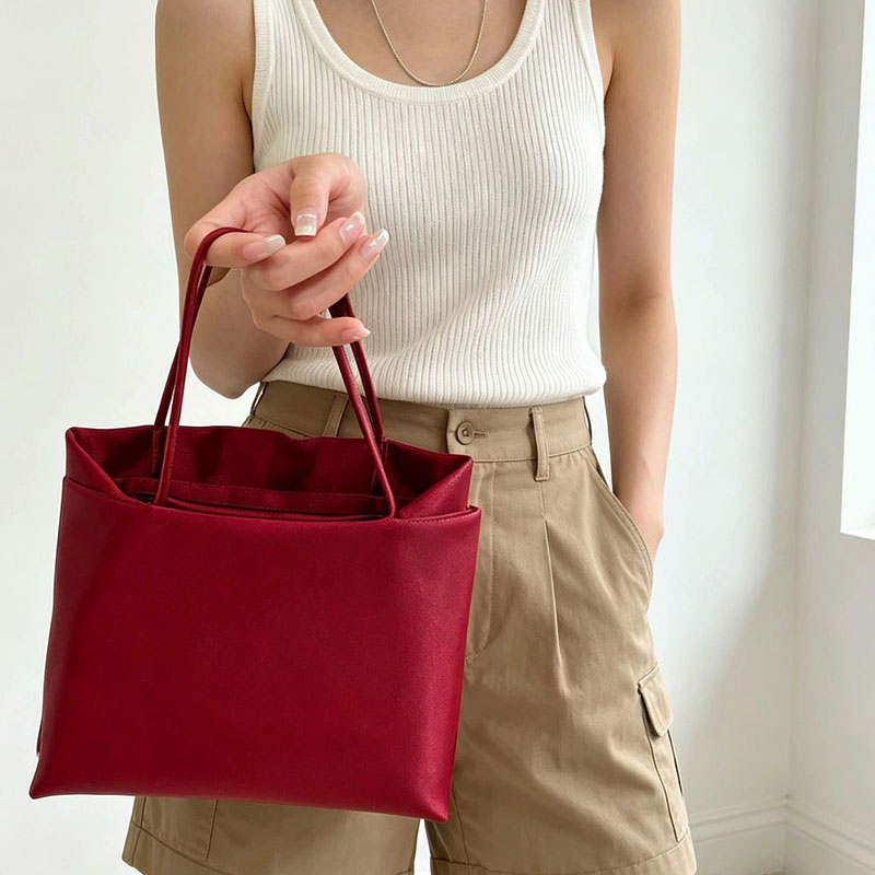 Small Square Wedding Bag Minim - огляд і ціна Flap Bag Envelope