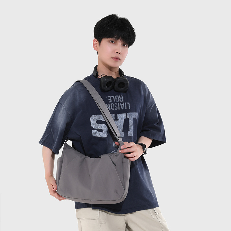 Japanese Waterproof Oxford Sho - огляд і ціна Women Bags With Laptop Compartment